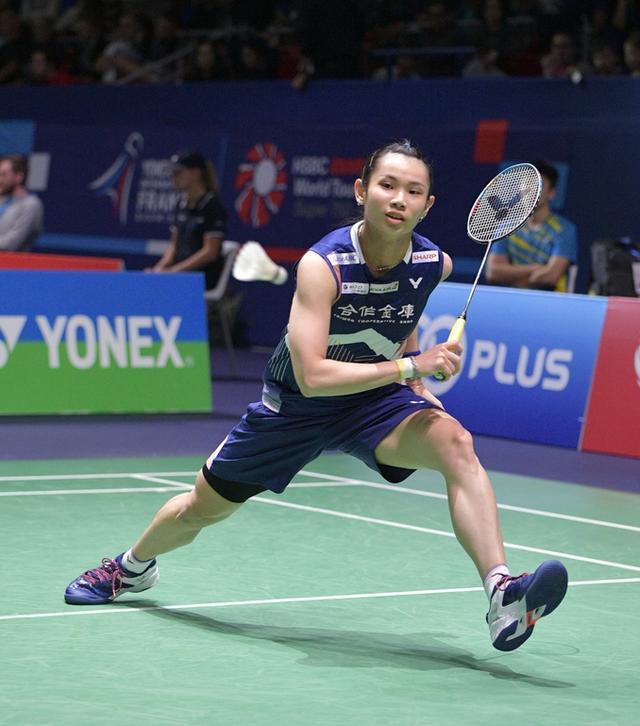 日本队鏖战韩国队，李梓嘉关键制胜