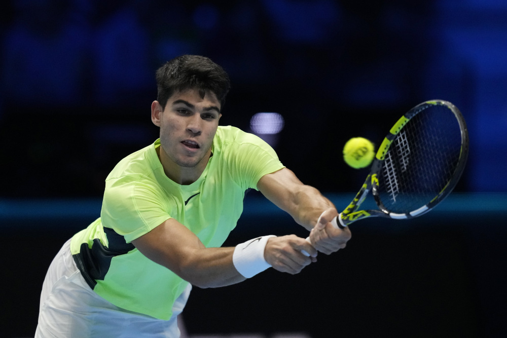 爱游戏tv-法网轻取ATP总决赛，兹维列夫惊艳四座