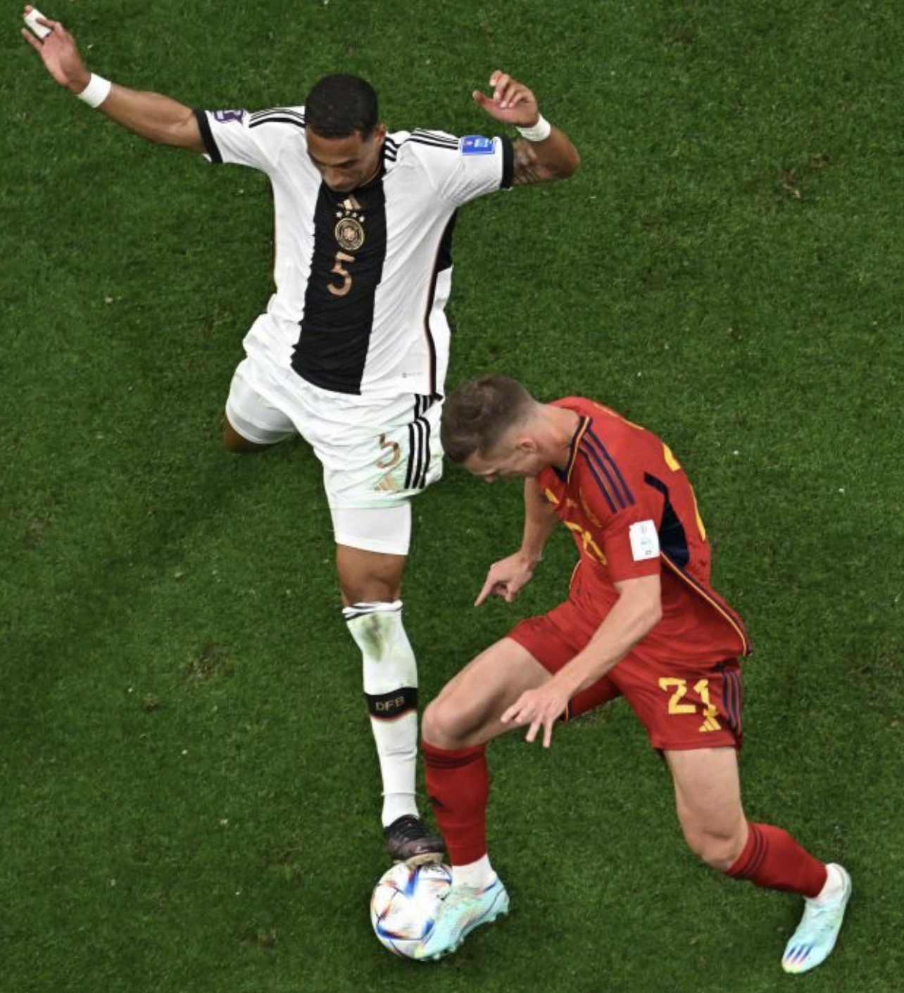 克罗地亚鏖战瑞士，佩德里惊艳四座