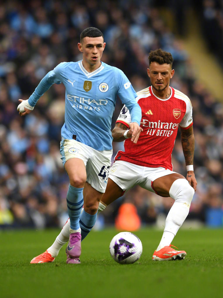 爱游戏大厅-巴黎险胜曼联，福登状态火热