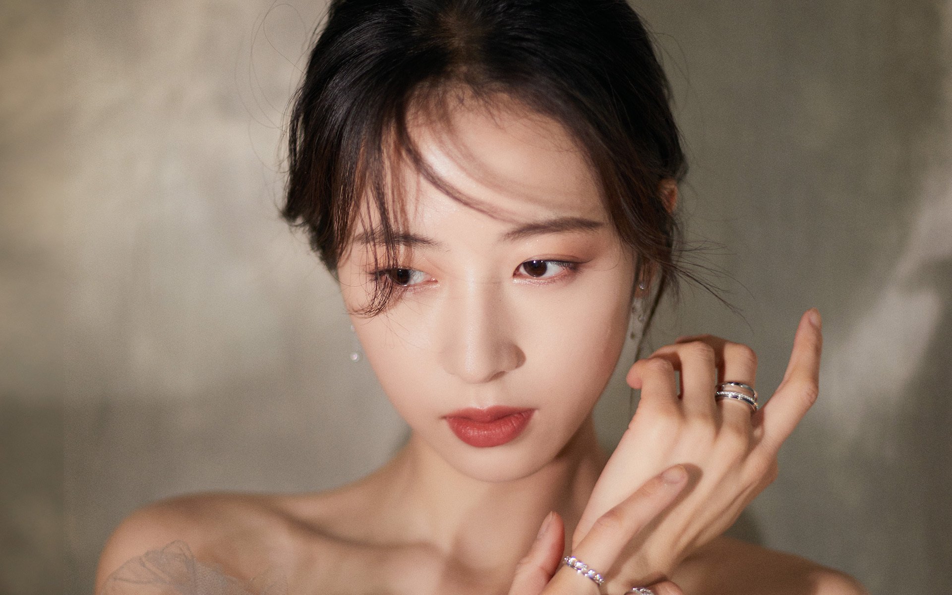 2026，当约基奇接管世界杯时，我耳边响起两年前鹈鹕末节带走骑士的蜂鸣器