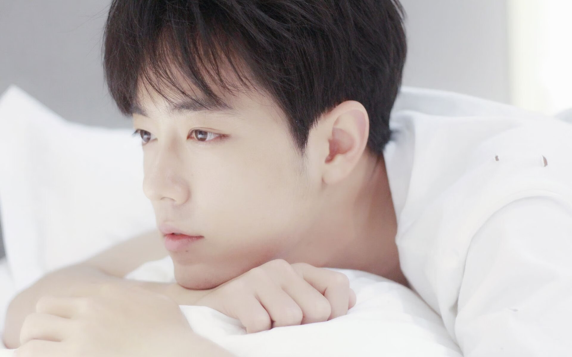 奥运前哨战,NBA新王立,森林狼掀翻勇士背后的体育周期革命